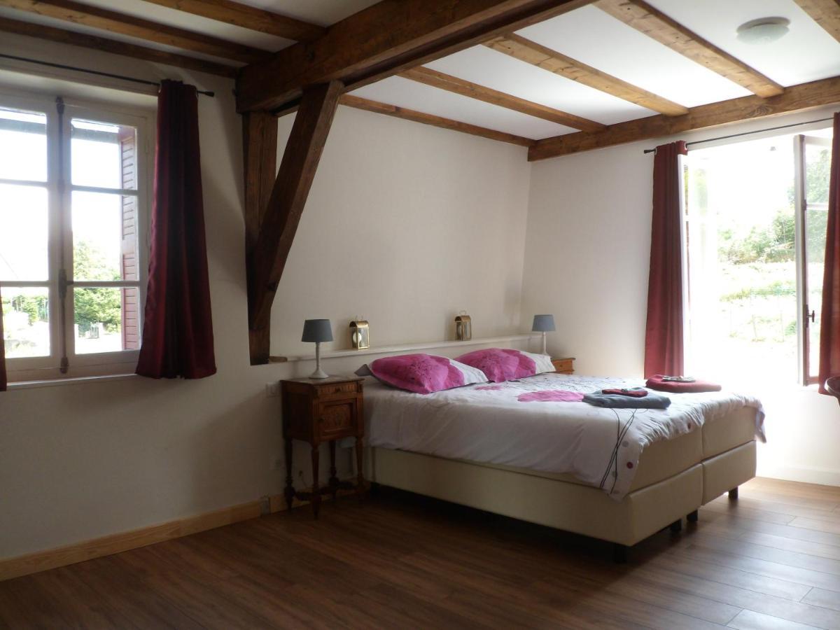 Le Pont Du Roy Bed and Breakfast Besse-et-Saint-Anastaise Εξωτερικό φωτογραφία