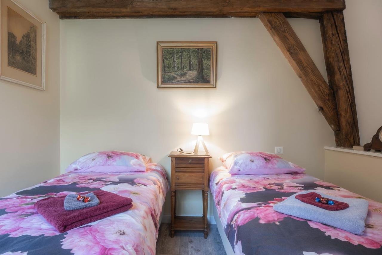 Le Pont Du Roy Bed and Breakfast Besse-et-Saint-Anastaise Εξωτερικό φωτογραφία