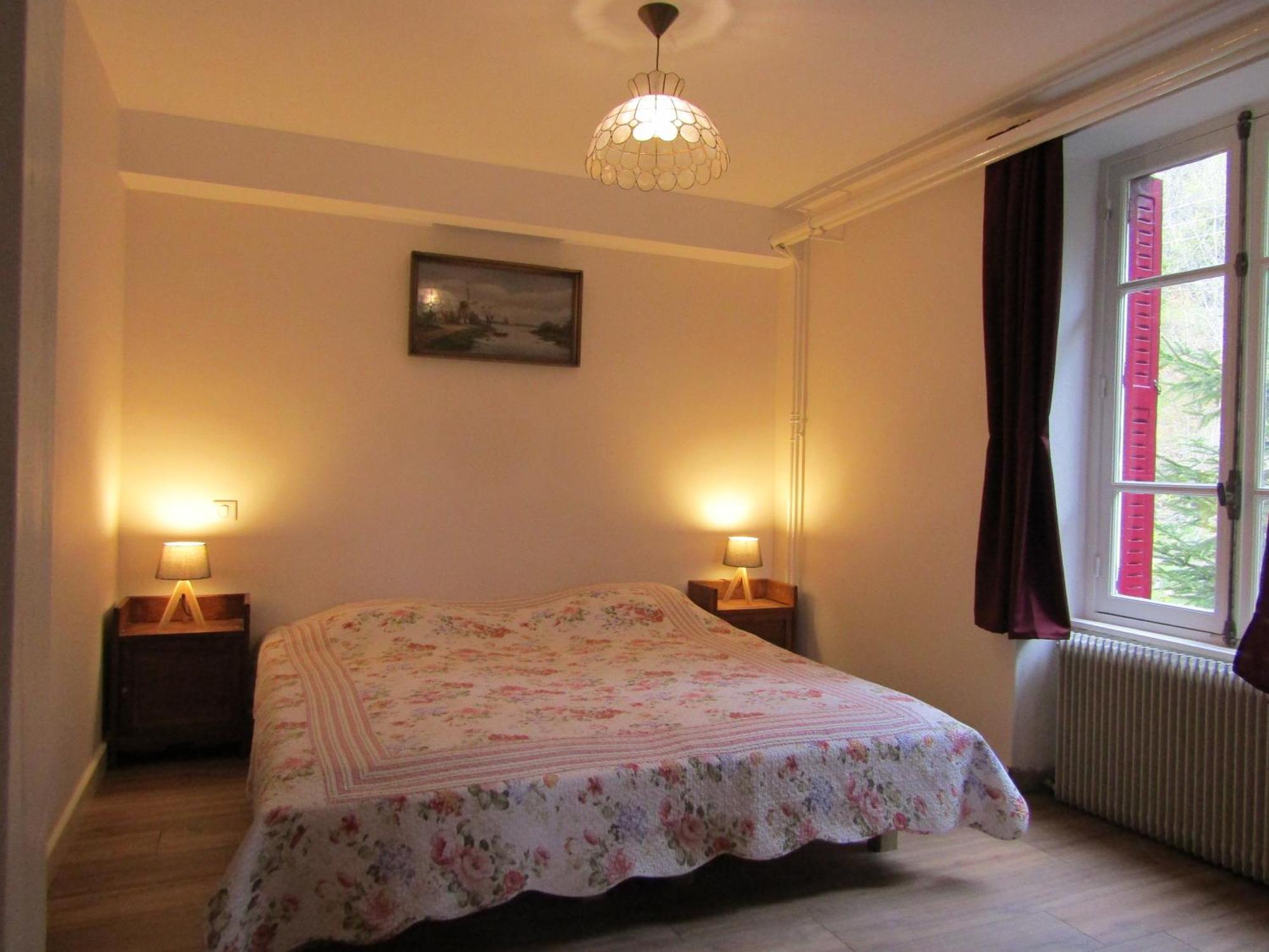 Le Pont Du Roy Bed and Breakfast Besse-et-Saint-Anastaise Δωμάτιο φωτογραφία